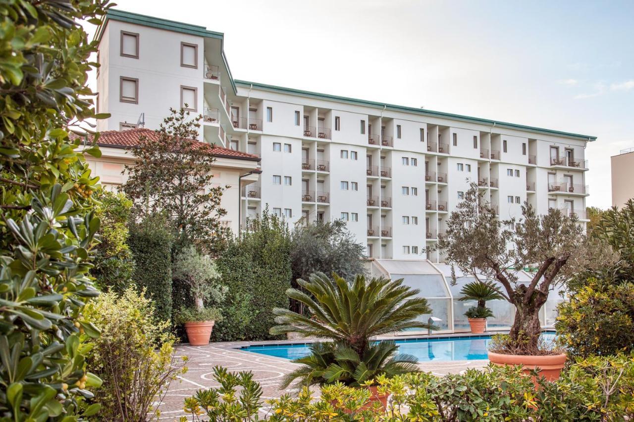 Aurelia Milano Marittima